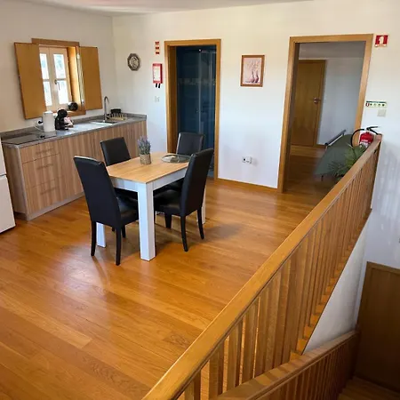 Castelo 48 Апартаменты